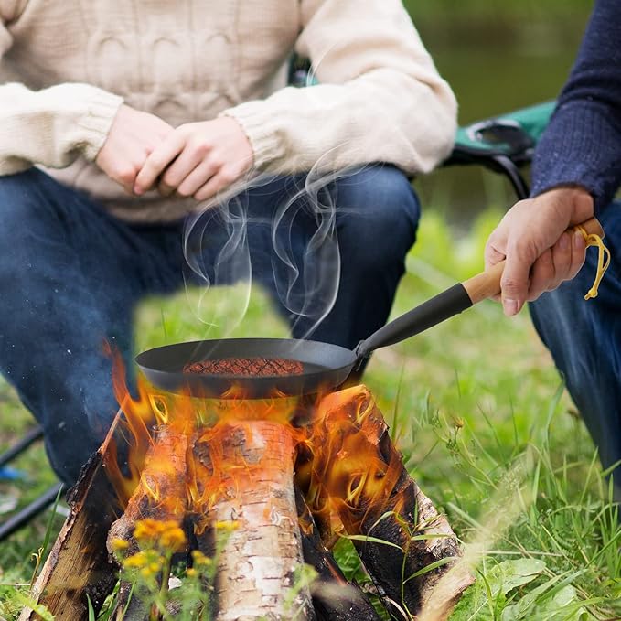 8.2 Inch Non Stick Frying Pan, Pre-Seasoned Carbon Steel Grill Pan with Folding Handle, Camping Indoor & Outdoor Cooking, Easy to Clean, Suitable for All Kinds of Stoves