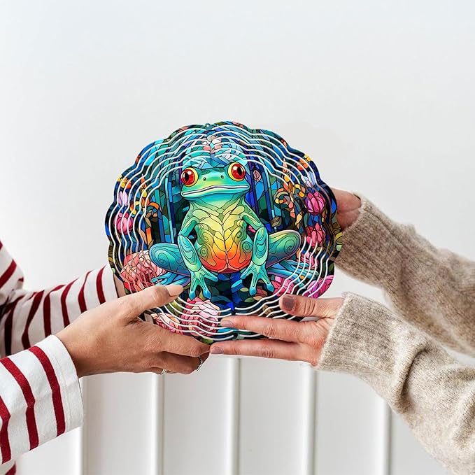 Frog Yard and Garden Wind Spinner, Unique 3D Hanging Frog Wind Spinner