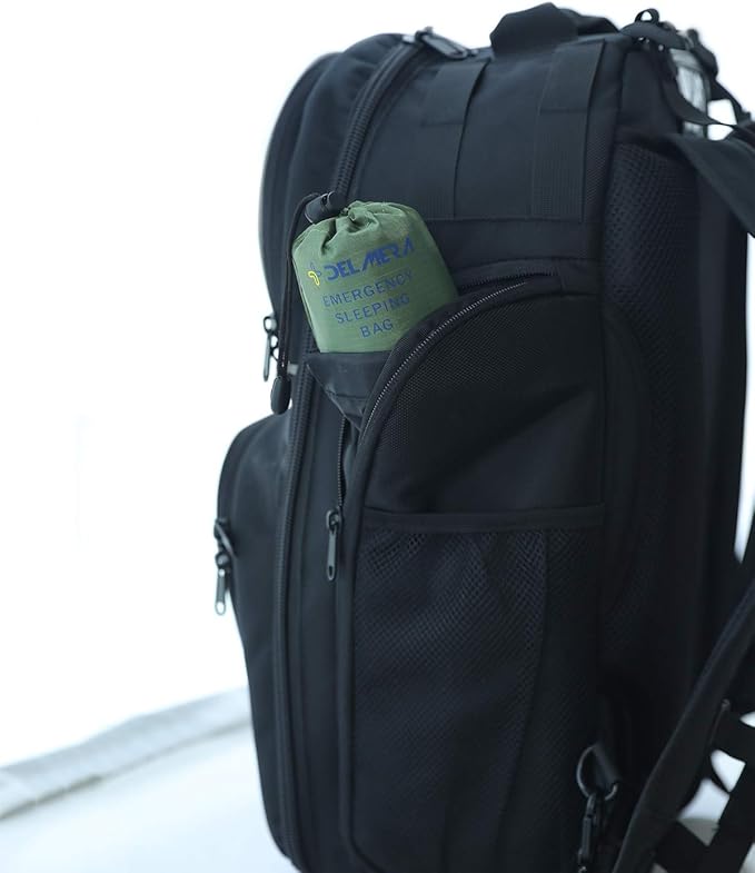 Delmera Emergency Sleeping Bag, Lightweight Survival Sleeping Bags Waterproof Thermal Emergency Blanket, Bivy Sack Survival Gear for Outdoor Adventure, Camping, Hiking, Orange, Green