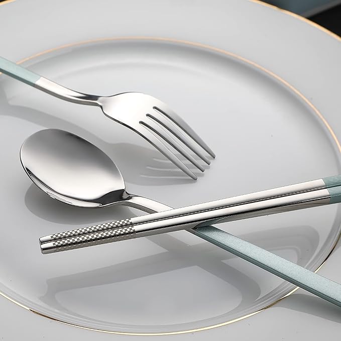 DEVICO Travel Utensils, 18/8 Stainless Steel 4pcs Cutlery Set Portable Camp Reusable Flatware Silverware, Include Fork Spoon Chopsticks with Case (Green)