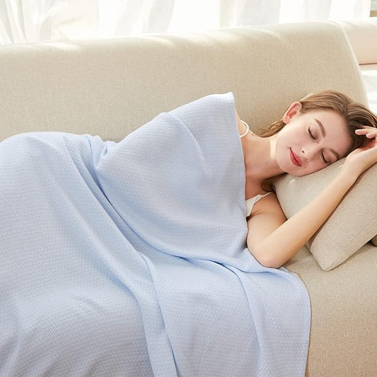 AmyHomie Cooling Blanket King Size, 100% Rayon Derived from Bamboo, Cool Summer Blanket for Hot Sleepers, Soft Comfy Lightweight Blankets for All Seasons(Blue, 90×108in)