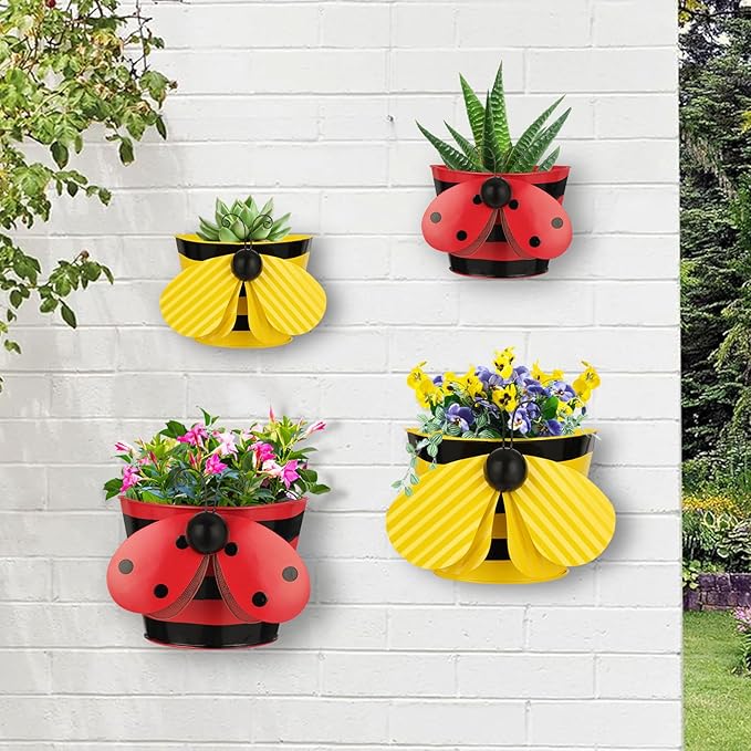 BAYN Set of 2 Bee Wall Hanging Planter Decor Art, Metal Wall Mounted Planters Garden Yard Decorative Flower Pot Indoor Outdoor Wall Planter Succulent Plant Container