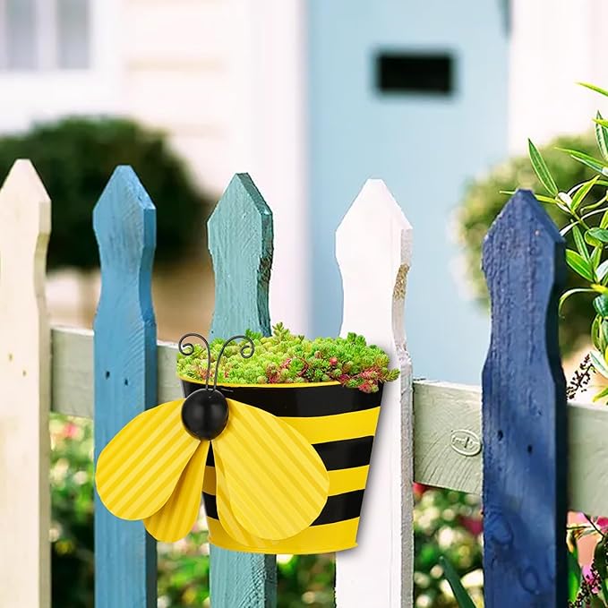 BAYN Set of 2 Bee Wall Hanging Planter Decor Art, Metal Wall Mounted Planters Garden Yard Decorative Flower Pot Indoor Outdoor Wall Planter Succulent Plant Container