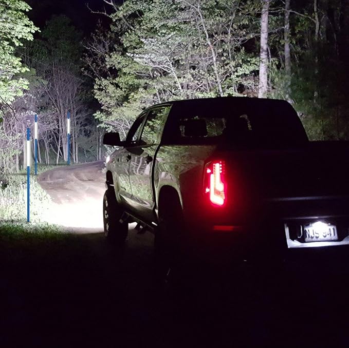 72inch Reflective Driveway Markers 50pack, 5/16'' Diameter Pavement Snowmarkers (5/16'' Dia*6ft)