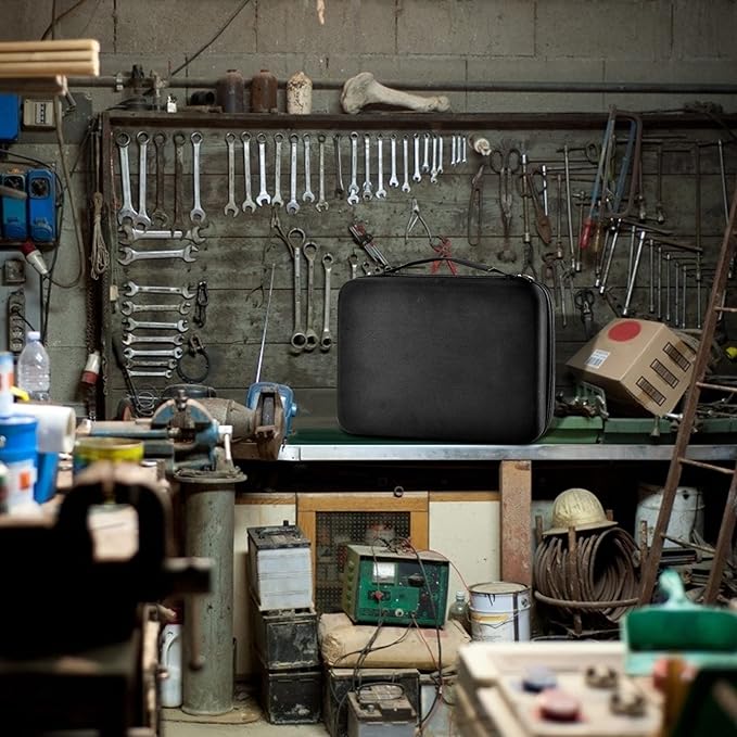 Comecase Hard Battery Organizer Storage Box, Carrying Case Bag Holder - Holds 148 Batteries AA AAA C D 9V - with Battery Tester BT-168 (Batteries are Not Included)