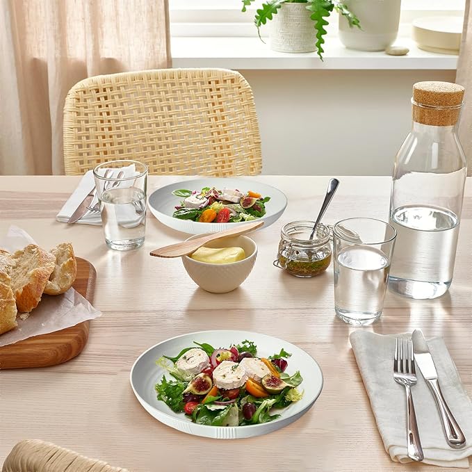 Homienly Deep Dinner Plates, Wheat Straw Plates 10 inch Set of 8, Unbreakable Plates for Kitchen, Kids, Lightweight Microwave and Dishwasher Safe Camping Plate Set for Salad, Dinner, Fruit - White