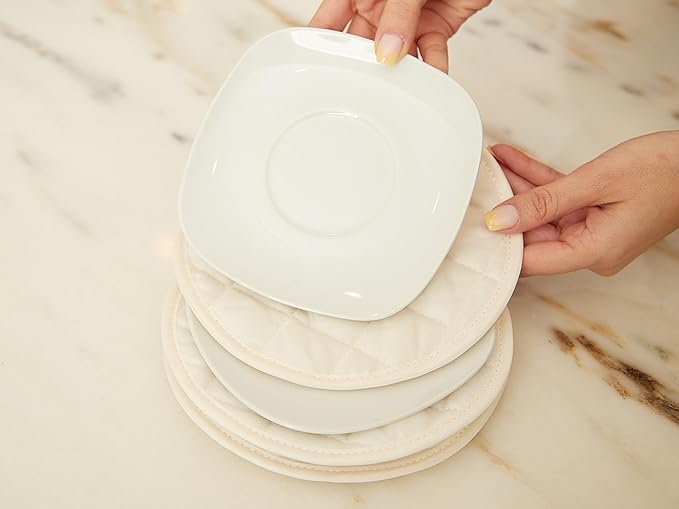 Covermates Keepsakes - Quilted Divider Set - Set of 4 - Scratch & Breakage Protection - Stain Resistant - Machine Washable - China Storage, Cream