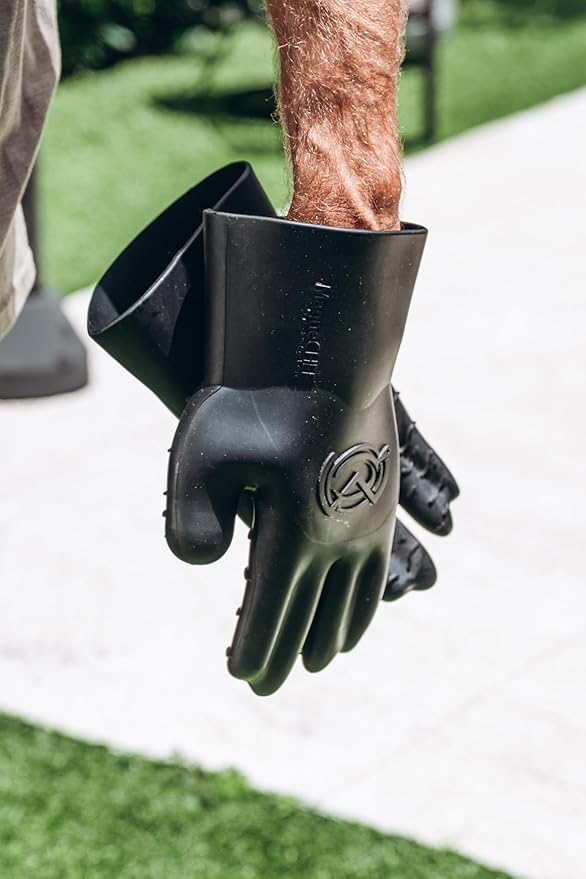 Magnetic BBQ Grill Gloves – Heat Resistant, Patented Magnetic Safety Clip Easy On & Off, Firefighter-Designed, Dishwasher-Safe, Waterproof, Perfect for Grilling, Smoking, Frying, Baking