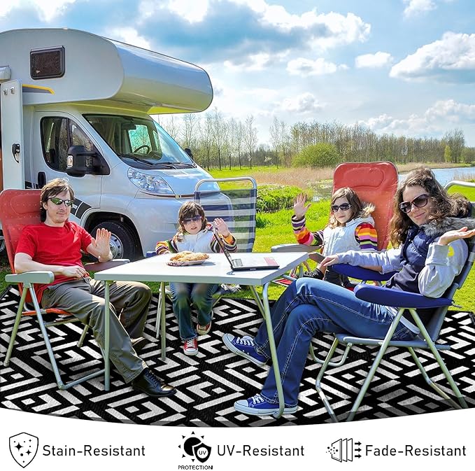 8x10Ft Outdoor Rug, Solar Powered Outdoor Camping Rug with 113LEDs Light Strip, Waterproof Plastic Straw Rug Reversible, Rug Mat for House Deck RV Camping Patio Picnic Beach Balcony (Black White)