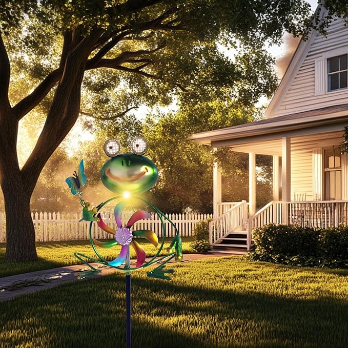 Frog Garden Decor Wind Spinners Outdoor, Garden Solar Lights Decorative Wind Sculpture Spinner Windmills for Patio Pathway Lawn Ornaments, Christmas Outdoor Frog Decor Gifts for Women Mom.