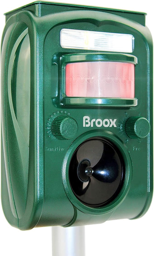 Broox 2025 Upgraded Solar Animal Repellent, Cat Repellent Outdoor, Squirrel Repellent, Deer Repellent, Ultrasonic pest Repeller, Waterproof Motion Detection, Dog, Raccoon, Skunk, Rabbit, Rodent