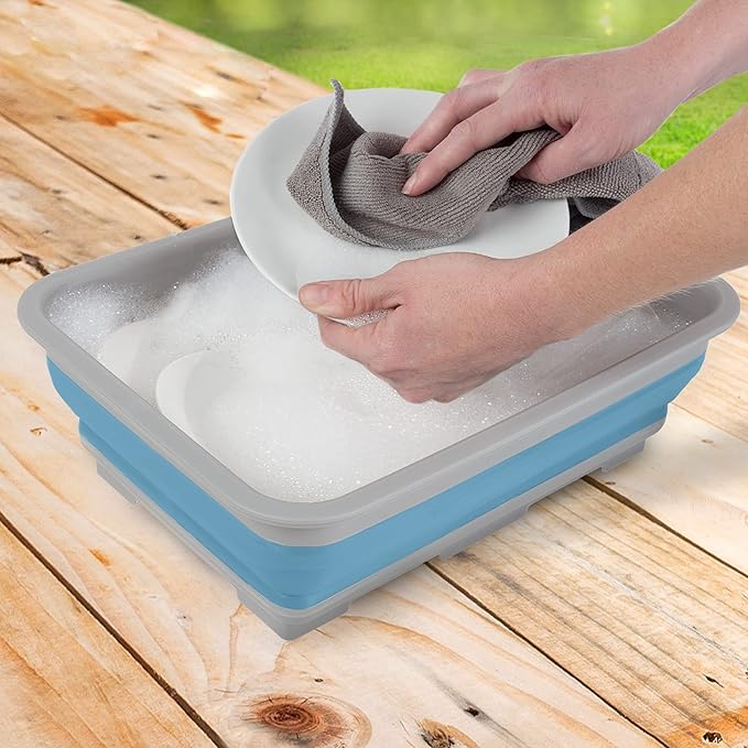 Collapsible Bucket - 7.27-Liter Multipurpose Wash Bin for Camping, Beach Trips, Tailgating Parties, and Cleaning Supplies by Wakeman (Blue)