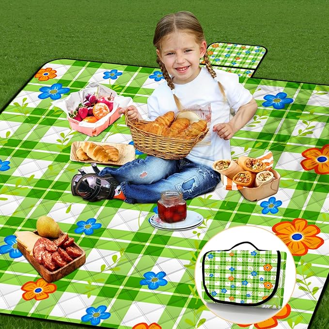 Extra Large Picnic Blanket Waterproof,80"x 80"Foldable Machine Washable Beach Blanket,Outdoor Blanket for 6-8 Adults,Suitable for Indoor Crawling,Park Beach,Camping,Hiking,Family Travel(Green)