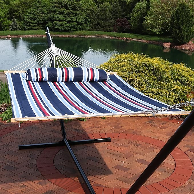 Sunnydaze Quilted Outdoor Hammock with Spreader Bars - Heavy-Duty 450-Pound Capacity Double Hammock for Outside - Nautical Stripe