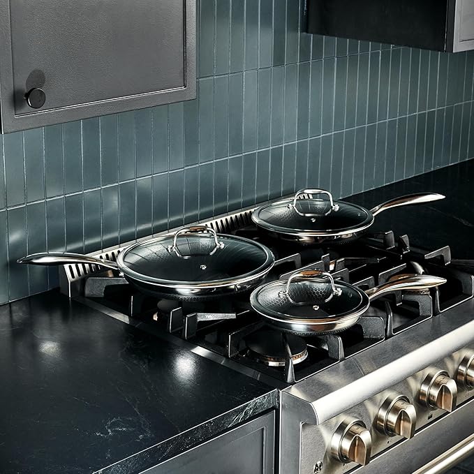 HexClad Hybrid Nonstick 6-Piece Fry Pan Set, 8, 10, and 12-Inch Frying Pans with Tempered Glass Lids, Stay-Cool Handles, Dishwasher-Friendly, Induction Ready, Compatible with All Cooktops