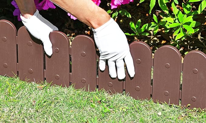 Evelyne Garden Border Edging: Wooden Fence Design - 16pcs Brown Yard Landscaping Fence Liner Lawn Edge Barrier - 20ft Kit of Decorative Lawn Landscape Panels Elements -Landscaping Edging-GMT-10374-A16