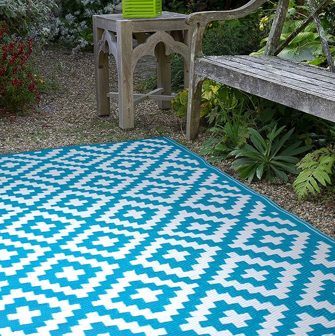 FH Home Outdoor Rug - Waterproof, Fade Resistant, Reversible - Premium Recycled Plastic - Geometric - Patio, Porch, Deck, Balcony - Aztec - Teal & White Crease Free - 5 x 8 ft